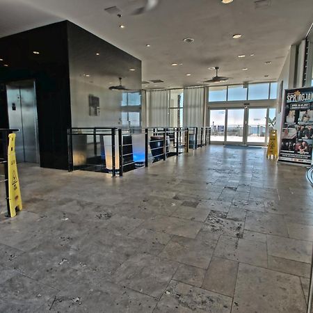 Sterling Breeze - Cozy Beachfront One Bedroom Condo Panama City Beach Buitenkant foto