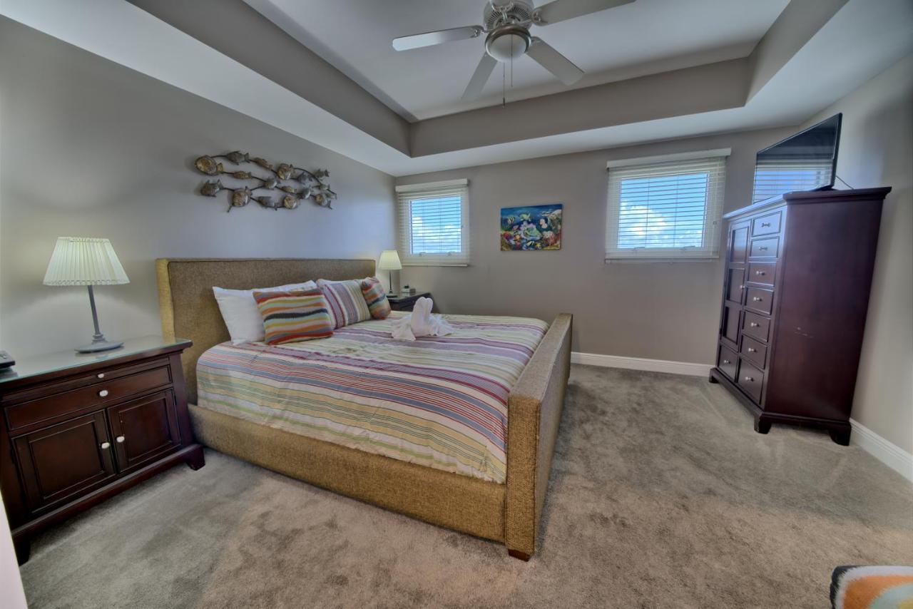 Sterling Breeze - Cozy Beachfront One Bedroom Condo Panama City Beach Buitenkant foto